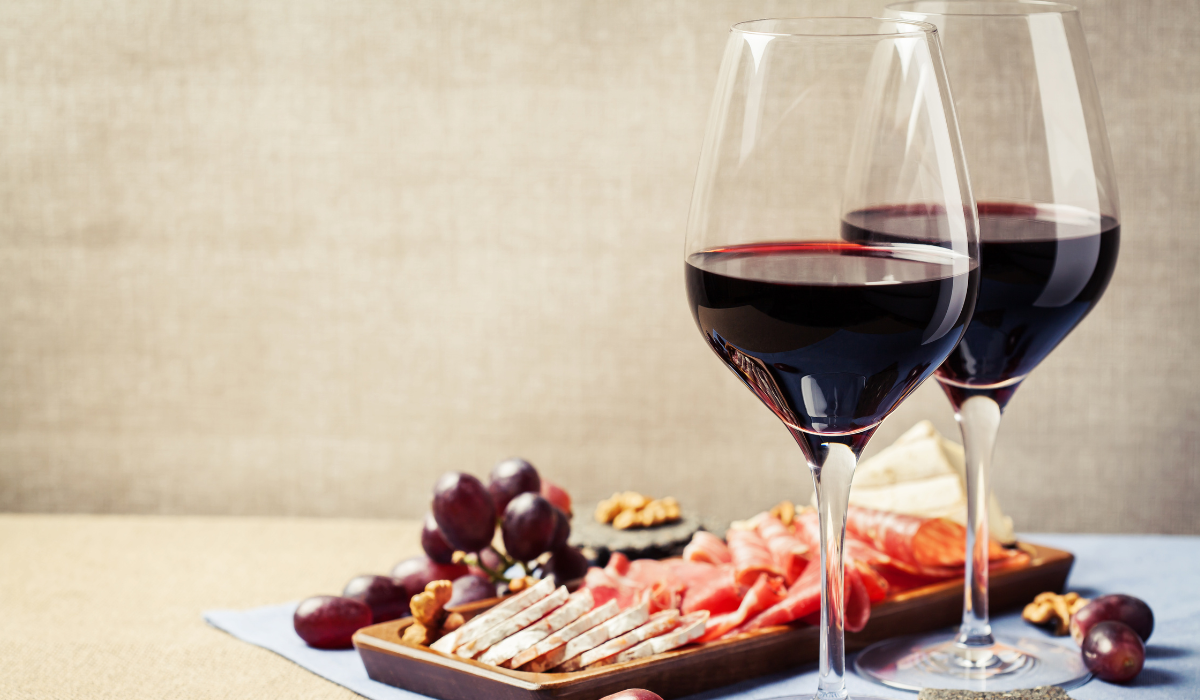 Discover Powerful Spanish Reds Bundle